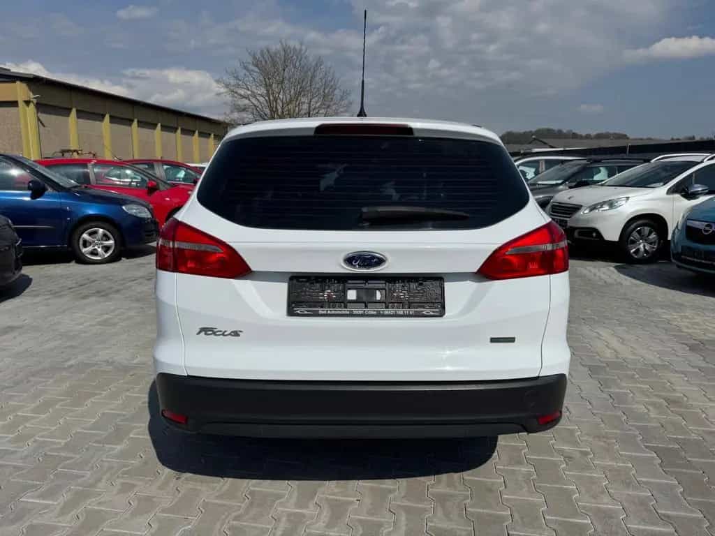 Ford Focus Turnier 1.0 74 kW Ambiente / Klima 06/2015-photo-10