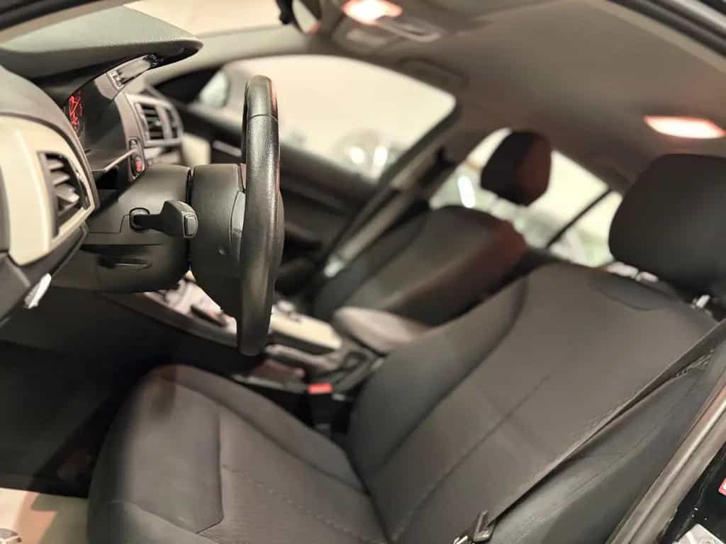 BMW 1 Series 118i 1 Limousine | 2Hand | 8Fach | Automatik | 12/2015-photo-14