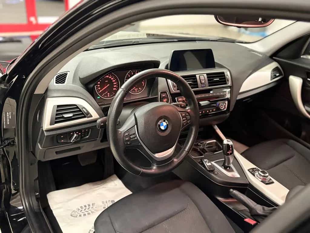 BMW 1 Series 118i 1 Limousine | 2Hand | 8Fach | Automatik | 12/2015-photo-15