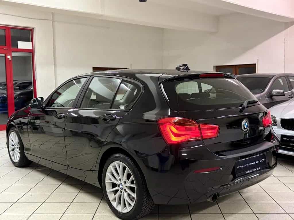 BMW 1 Series 118i 1 Limousine | 2Hand | 8Fach | Automatik | 12/2015-photo-4