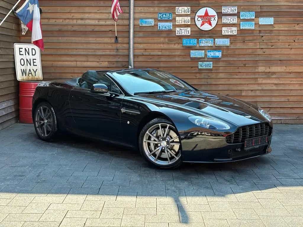Aston Martin V8 Vantage Roadstar 10/2014-photo-3