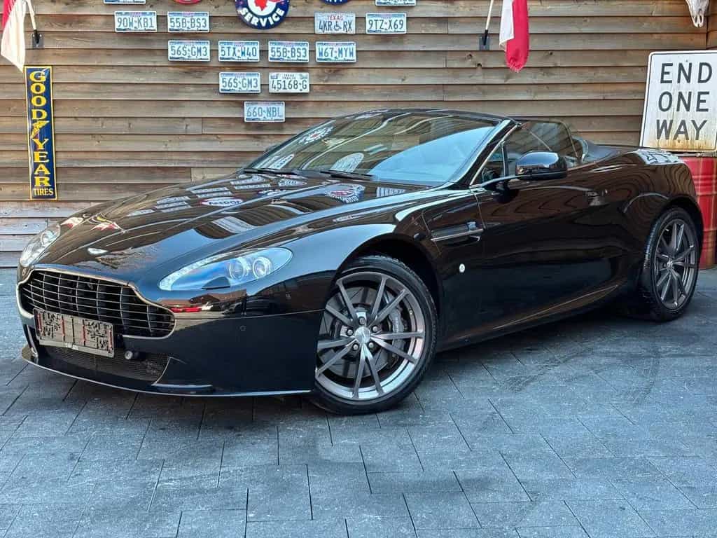 Aston Martin V8 Vantage Roadstar 10/2014-photo-4