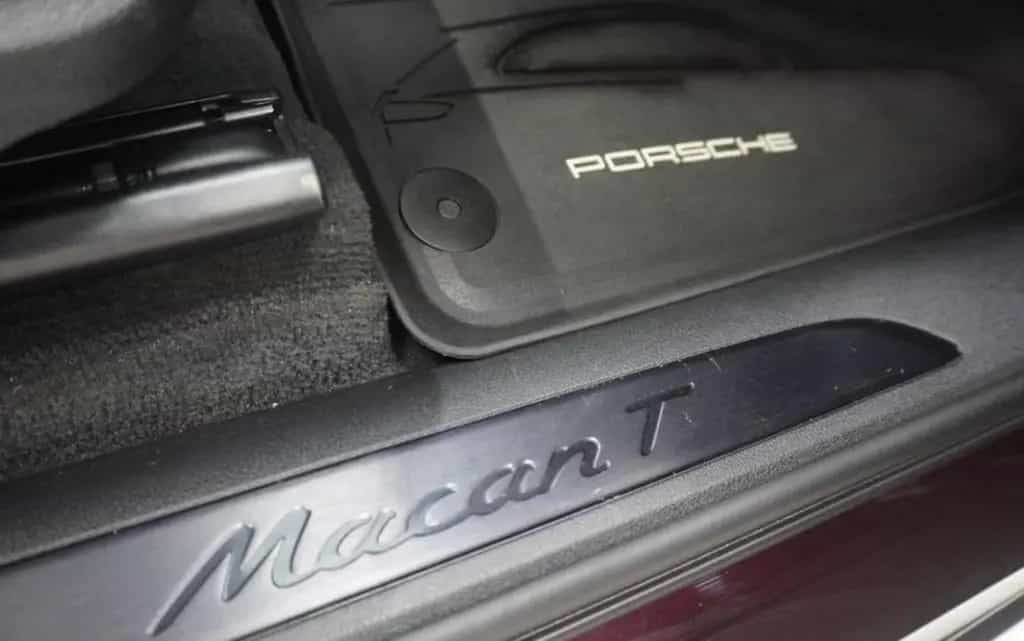 Porsche Macan T Panorama*Standheizung 04/2023-photo-13