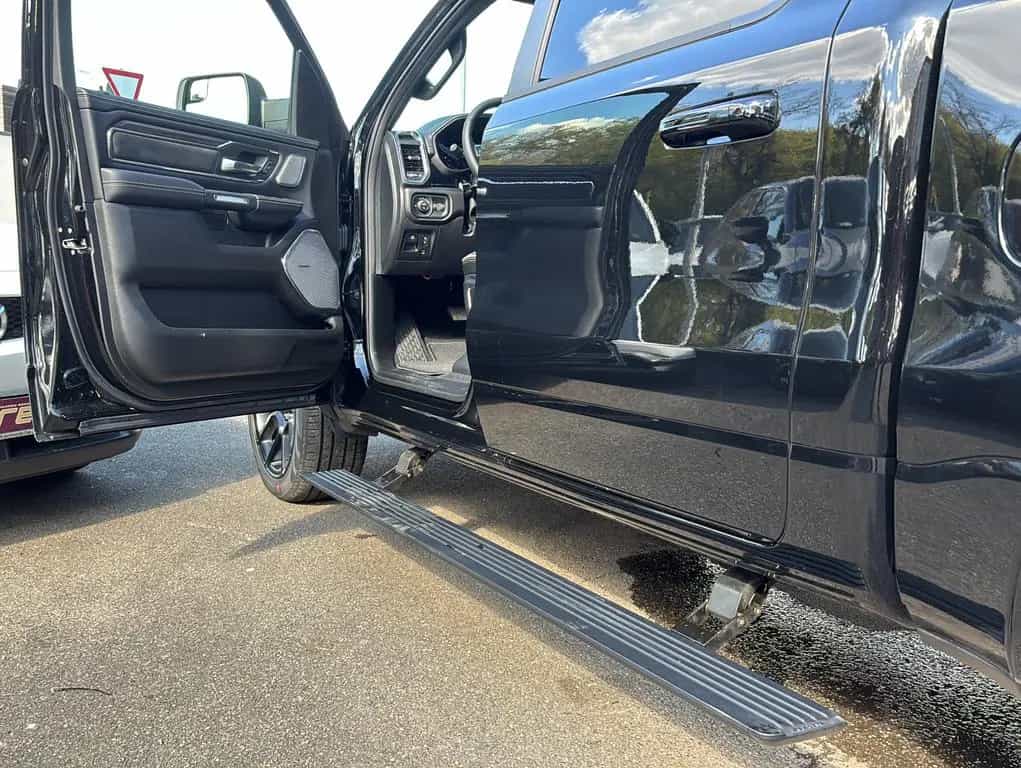 Dodge RAM Laramie Night Prem Luft MWK XB9 2Garantie null-photo-17