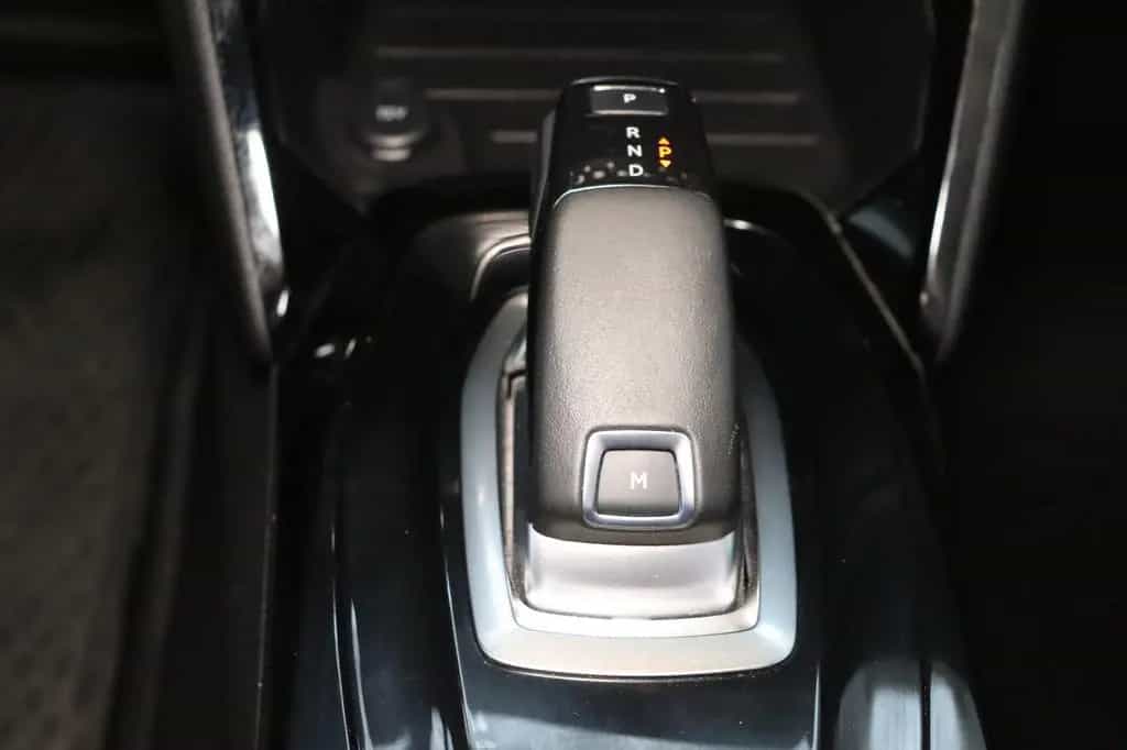 Peugeot 208 1.2i Allure Pack * HU / AU: neu 02/2022-photo-24