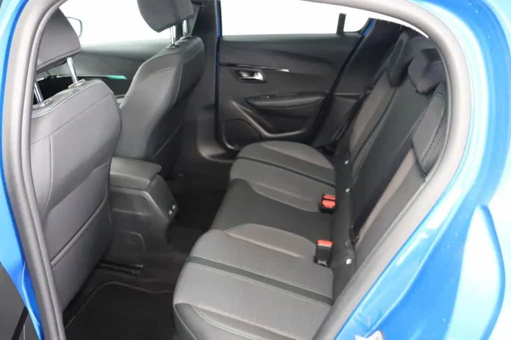 Peugeot 208 1.2i Allure Pack * HU / AU: neu 02/2022-photo-39