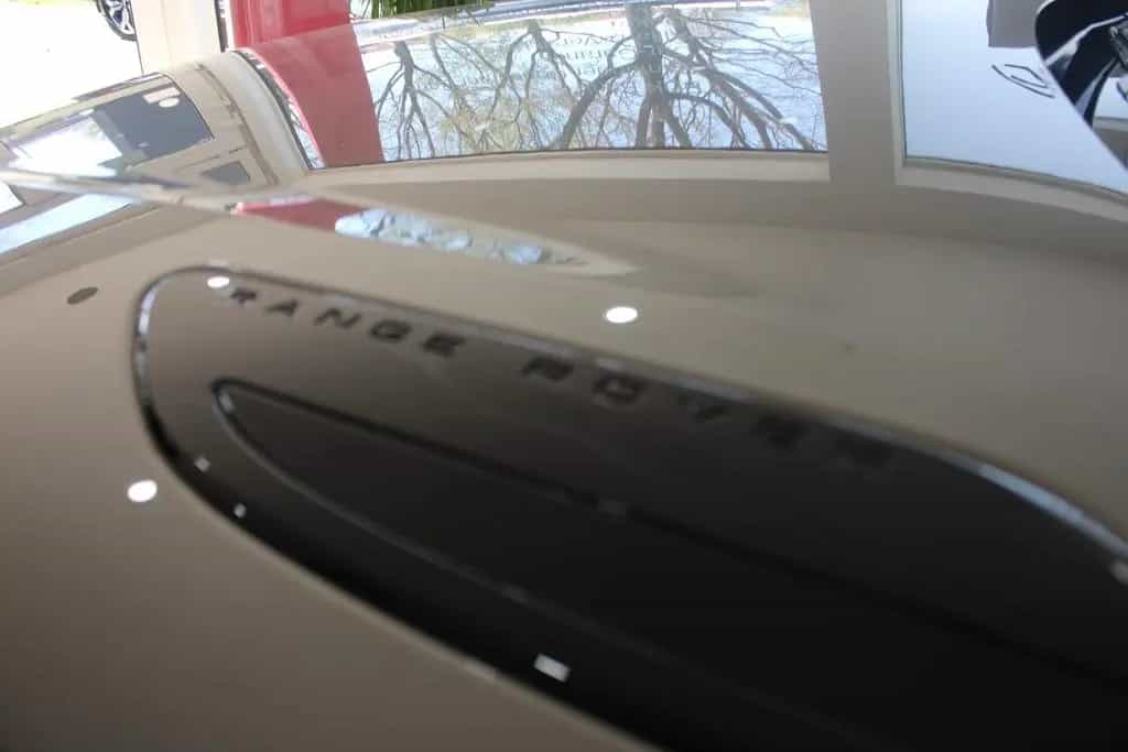 Land Rover Range Rover Velar R-Dynamic SE 04/2020-photo-27