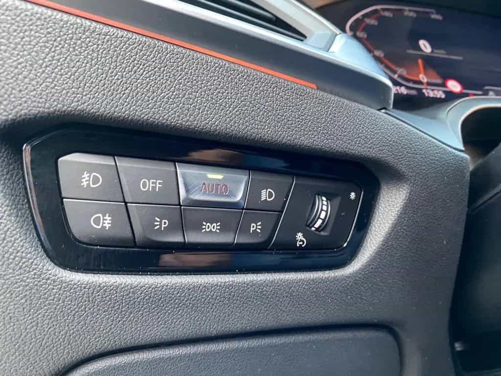 BMW 3 Series 318 Luxury Line|LHZ|LED|Virt.Cockp|ACC|M 09/2019-photo-21