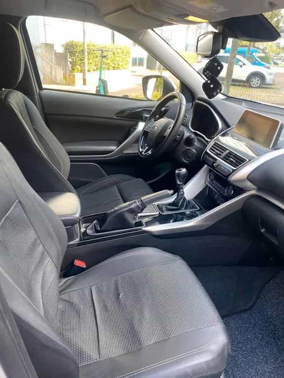 Mitsubishi Eclipse Cross 1.5 T-MIVEC ClearTec 2WD Plus 03/2019-photo-7