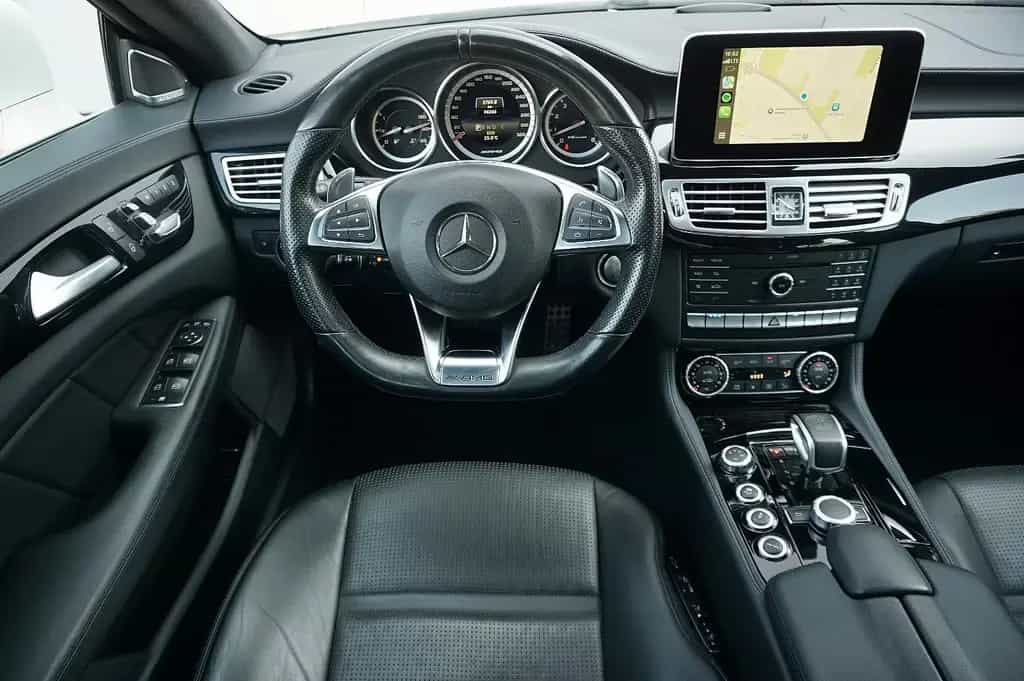 Mercedes-Benz CLS 63 AMG 4M SB *UNFALLFREI *100% DEUTSCH *VOLL 12/2016-photo-1