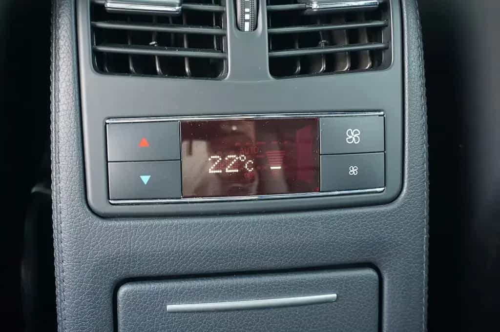 Mercedes-Benz CLS 63 AMG 4M SB *UNFALLFREI *100% DEUTSCH *VOLL 12/2016-photo-30