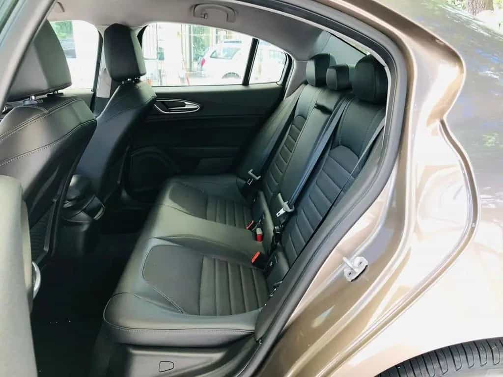 Alfa Romeo Giulia 2.2 Td 180cv Veloce 01/2019-photo-14