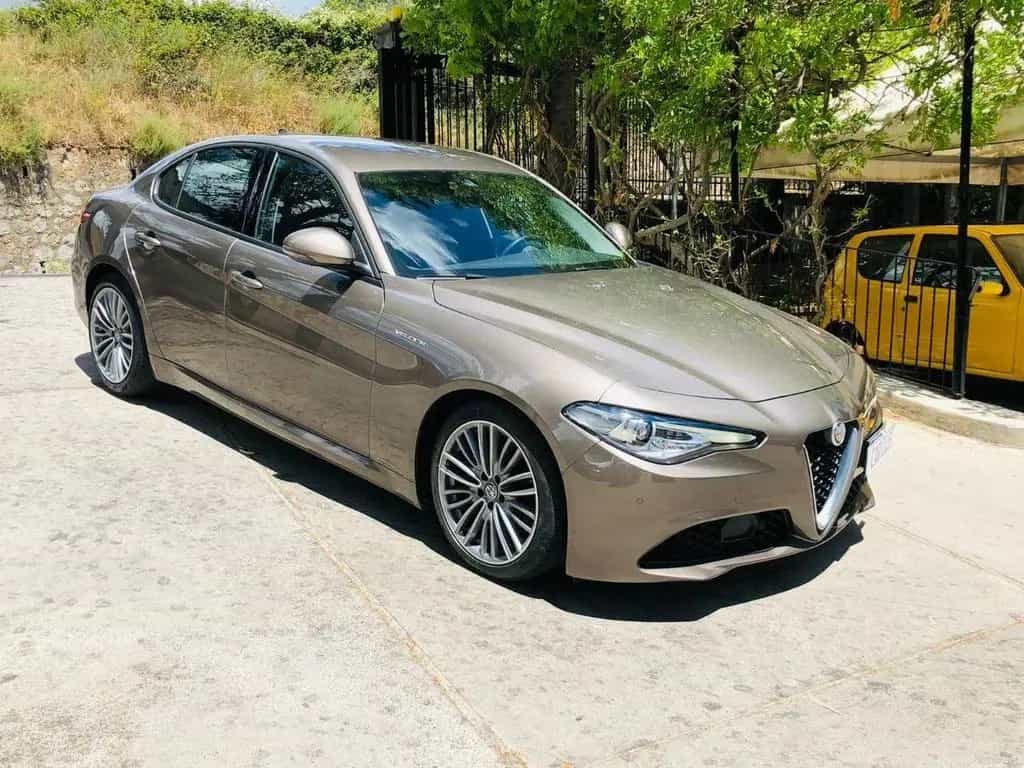 Alfa Romeo Giulia 2.2 Td 180cv Veloce 01/2019-photo-2
