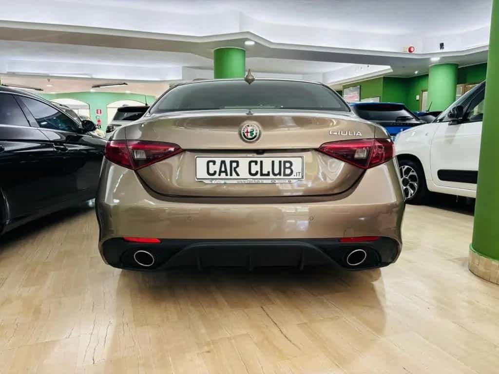 Alfa Romeo Giulia 2.2 Td 180cv Veloce 01/2019-photo-4