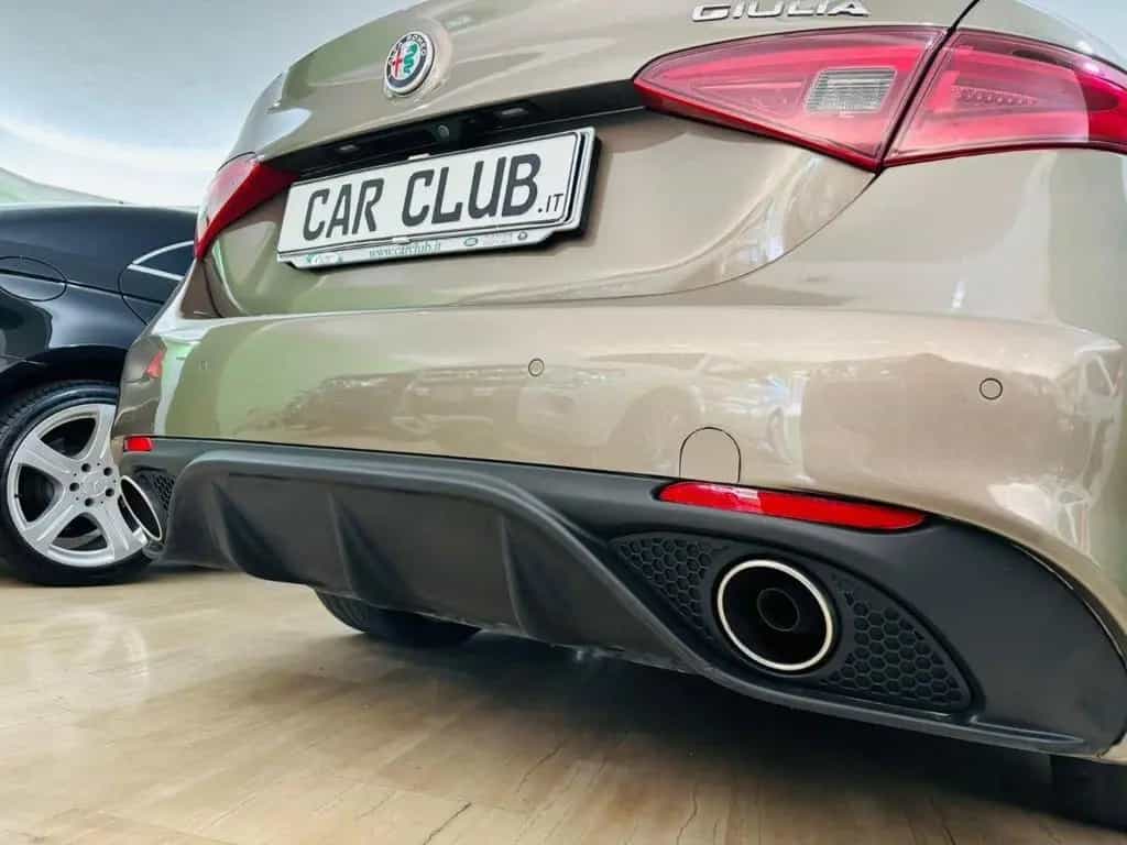 Alfa Romeo Giulia 2.2 Td 180cv Veloce 01/2019-photo-6
