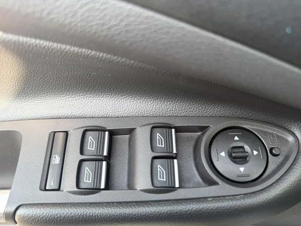 Ford Kuga 1.5 ECOBOOST TITANIUM KLIMA*SITZHZ*NAVI*PDC 03/2016-photo-19