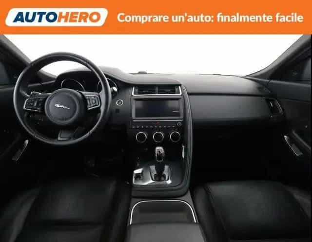 Jaguar E-Pace E-Pace 2.0D 180 CV AWD SE 12/2020-photo-7