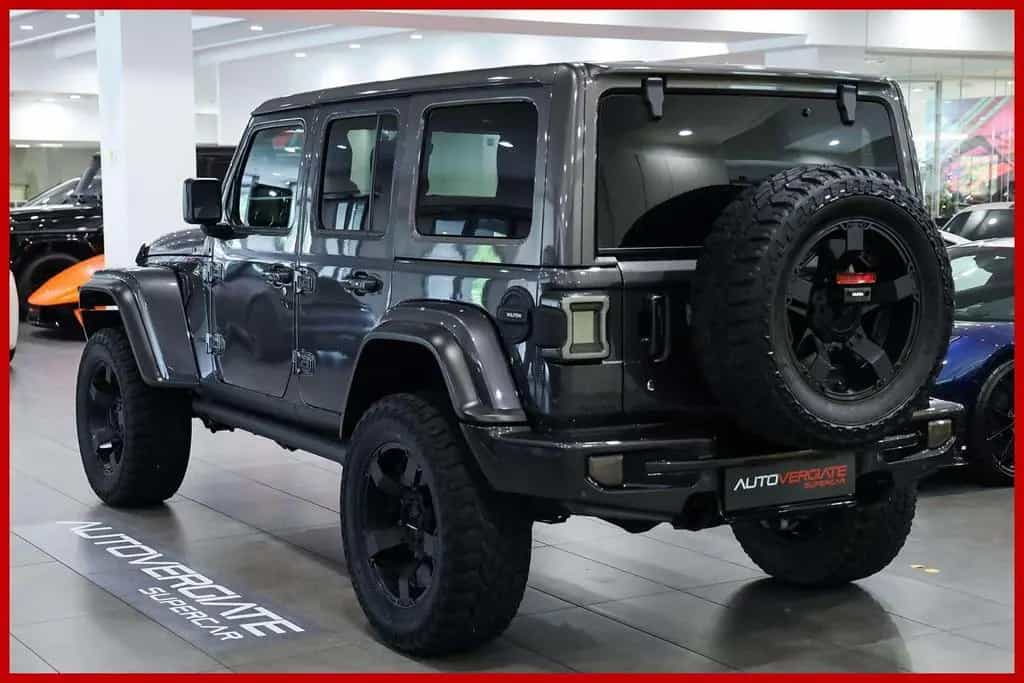 Other Other Ferox 3.6 V6 AT8 4 porte Sahara|SOFT TOP|IVA ESP 01/2021-photo-3