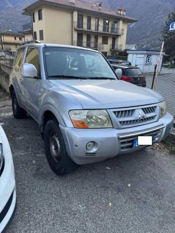 Mitsubishi Pajero Pajero 3.2 16V DI-D 3p. AUTOCARRO 05/2005-photo-3