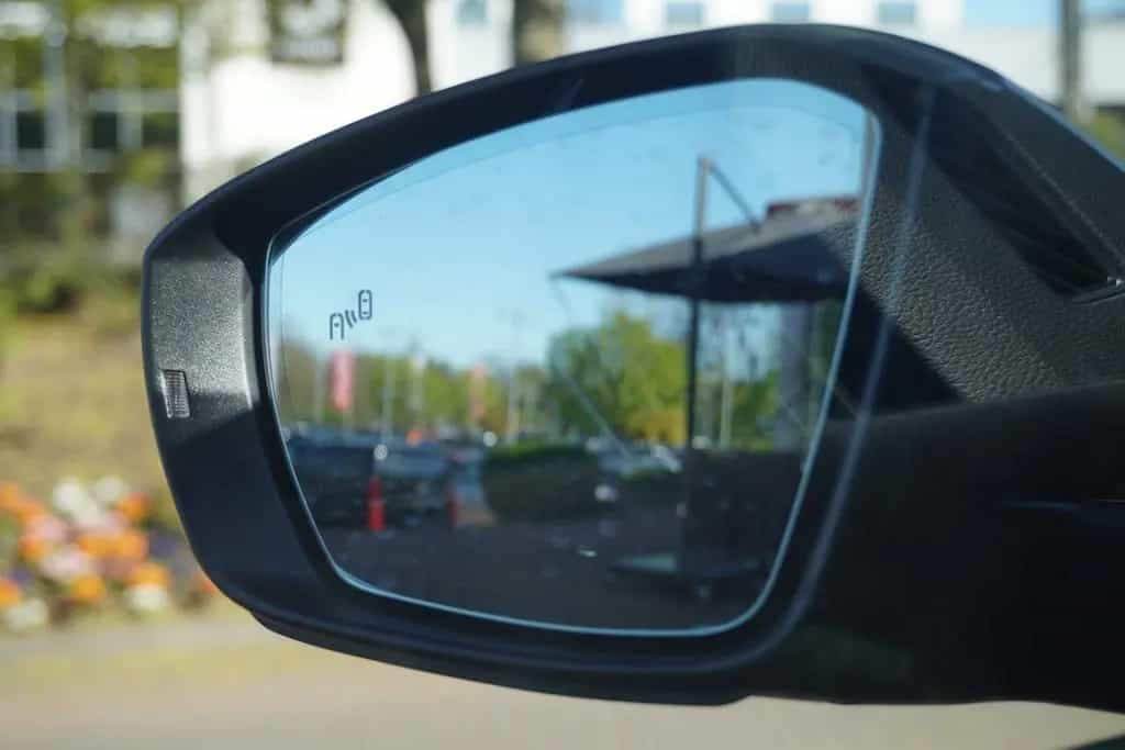 Skoda Octavia Combi 2.0TSI RS Standheizung ACC Panoram 10/2017-photo-40