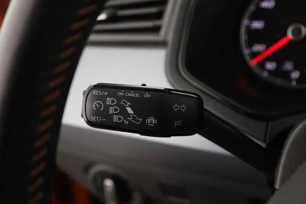 Seat Arona 1.0 TSI DSG Beats LED Sitzheizung Kamera 06/2020-photo-17