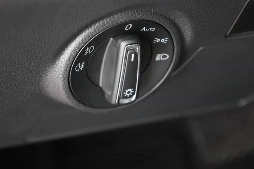 Seat Arona 1.0 TSI DSG Beats LED Sitzheizung Kamera 06/2020-photo-19