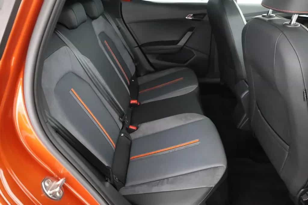 Seat Arona 1.0 TSI DSG Beats LED Sitzheizung Kamera 06/2020-photo-23