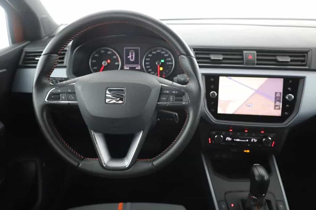Seat Arona 1.0 TSI DSG Beats LED Sitzheizung Kamera 06/2020-photo-9