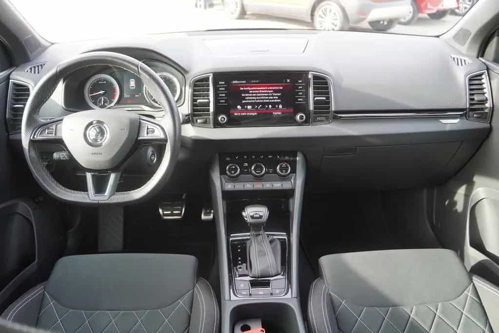 Skoda Karoq 1.5 TSI DSG Sportline LED ACC Kamera AHK 05/2019-photo-12