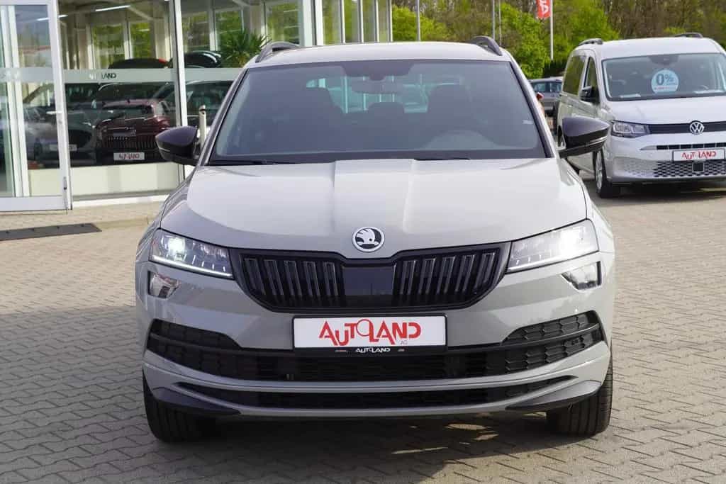 Skoda Karoq 1.5 TSI DSG Sportline LED ACC Kamera AHK 05/2019-photo-8