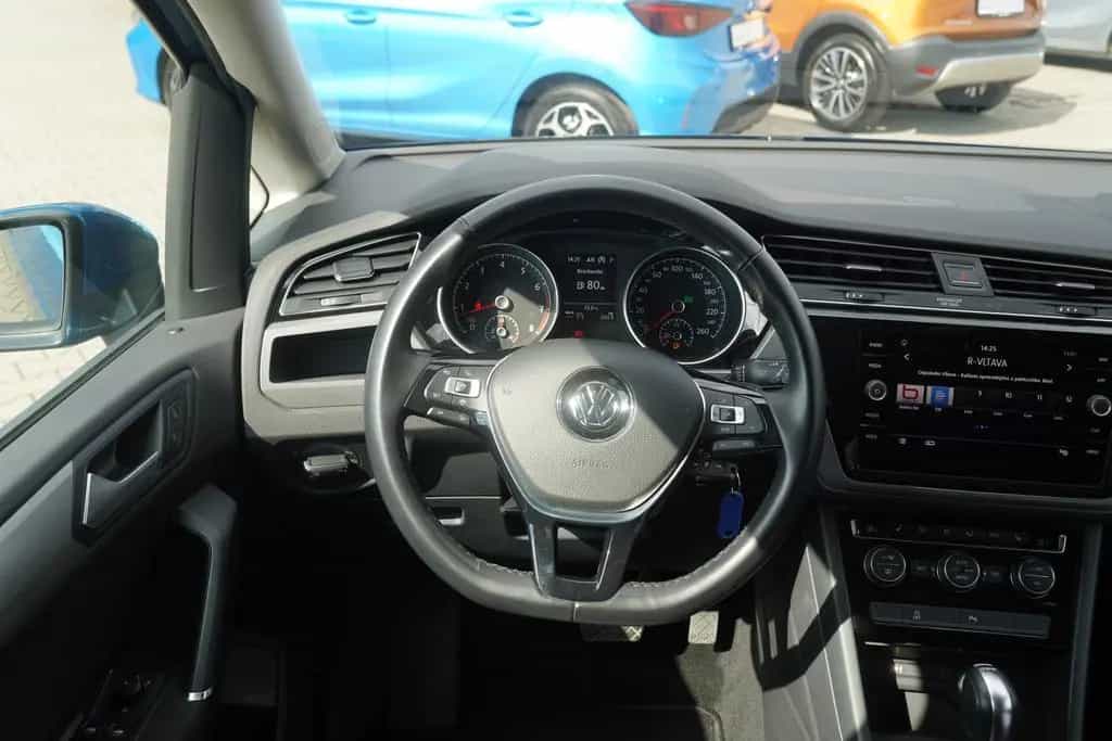 Volkswagen Touran 1.5 TSI R-Line DSG LED Navi ACC AHK PDC 03/2019-photo-13