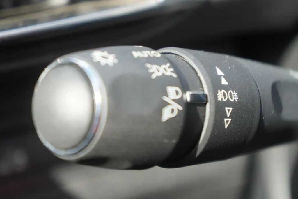 Peugeot 3008 1.2 PureTech 130 Allure Standheizung AHK 02/2020-photo-15