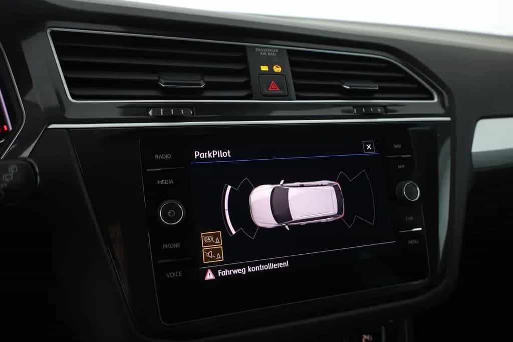 Volkswagen Tiguan 1.5 TSI DSG Comfortline LED Navi ACC 04/2019-photo-25