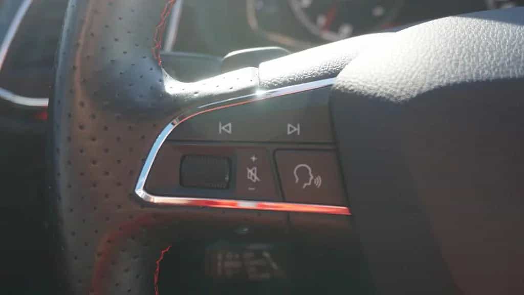 Seat Leon ST 1.5 TSI FR LED Navi Beats Panorama ACC 01/2019-photo-16