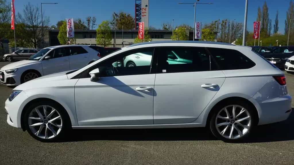 Seat Leon ST 1.5 TSI FR LED Navi Beats Panorama ACC 01/2019-photo-2