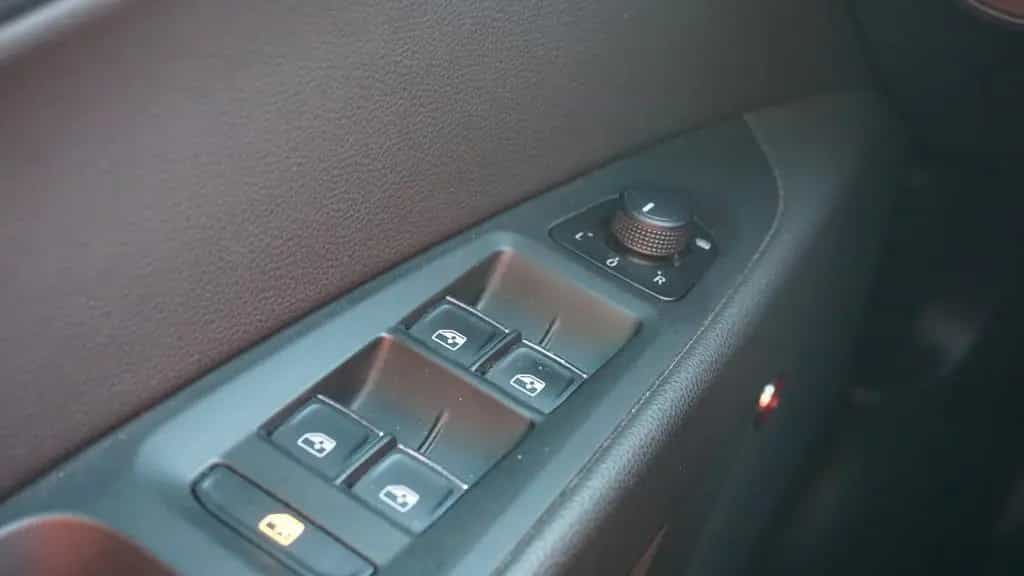Seat Leon ST 1.5 TSI FR LED Navi Beats Panorama ACC 01/2019-photo-22