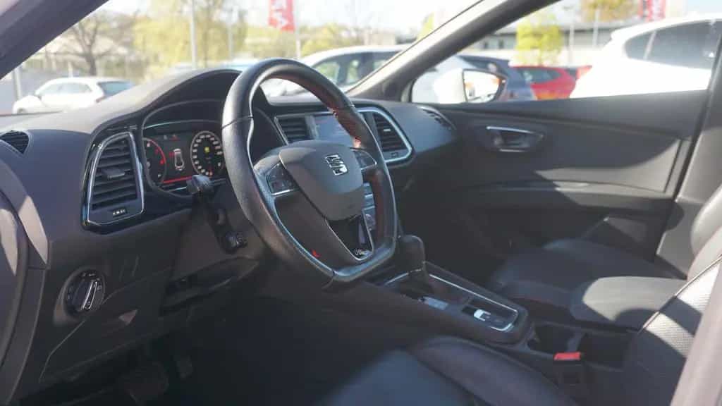 Seat Leon ST 1.5 TSI FR LED Navi Beats Panorama ACC 01/2019-photo-26