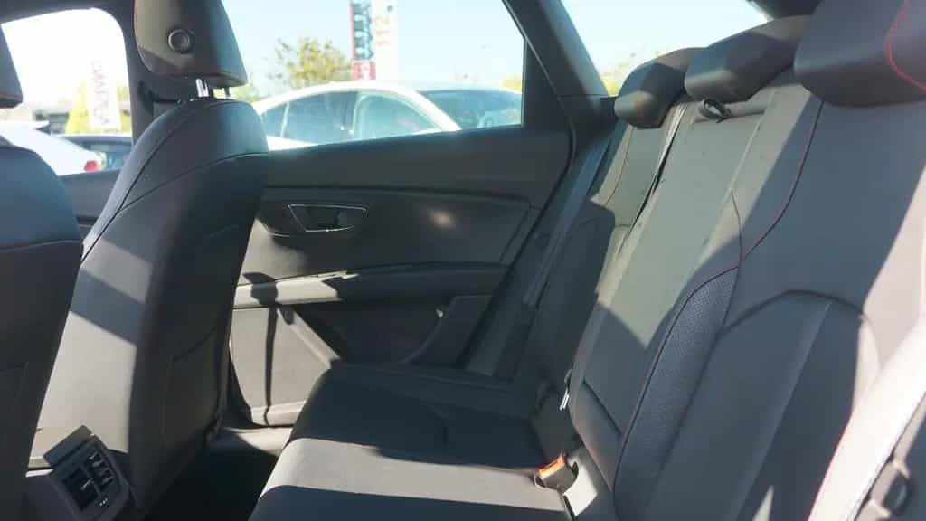 Seat Leon ST 1.5 TSI FR LED Navi Beats Panorama ACC 01/2019-photo-28