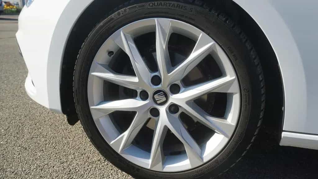 Seat Leon ST 1.5 TSI FR LED Navi Beats Panorama ACC 01/2019-photo-33