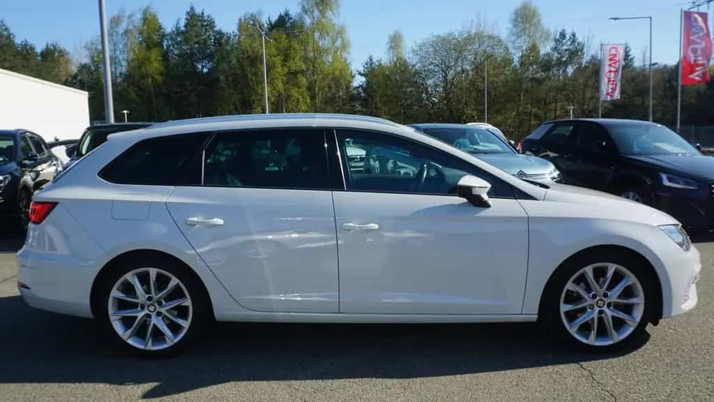 Seat Leon ST 1.5 TSI FR LED Navi Beats Panorama ACC 01/2019-photo-6