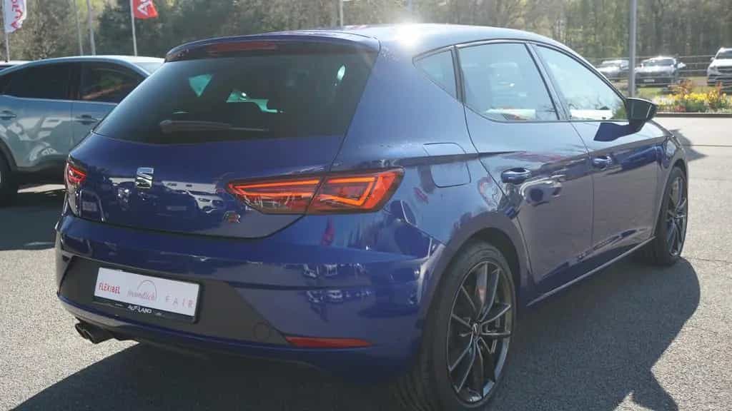Seat Leon 1.5 FR Black Matt Edition 07/2019-photo-5