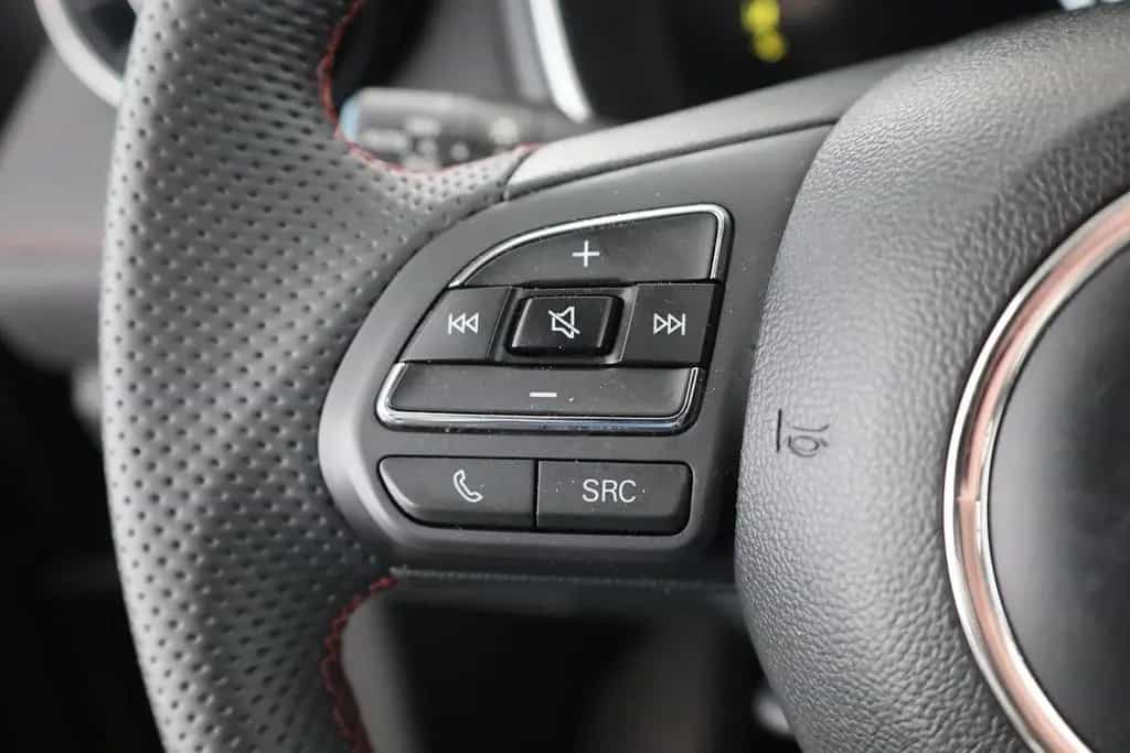 MG HS 1.5 T-GDI Luxury Aut. LED ACC Pano Navi 05/2024-photo-14