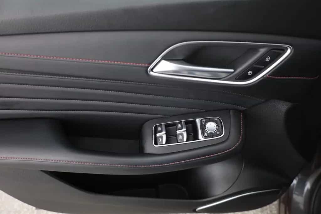 MG HS 1.5 T-GDI Luxury Aut. LED ACC Pano Navi 05/2024-photo-18