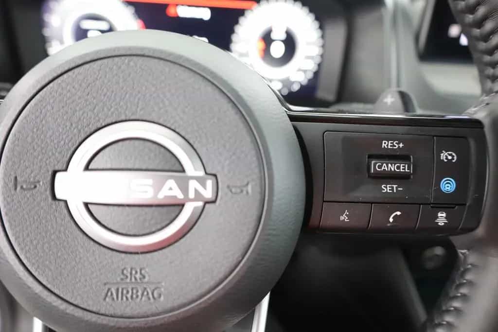Nissan Qashqai N-Connecta 1.3 Dig-T MHEV Aut. LED ACC 03/2025-photo-16