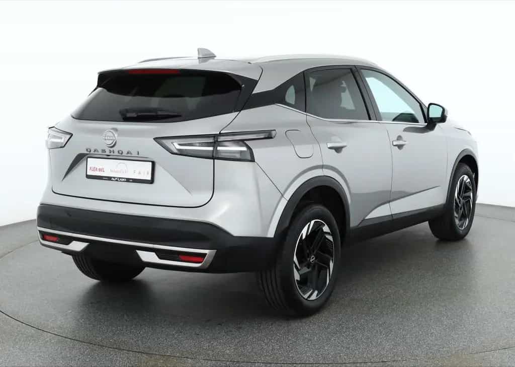 Nissan Qashqai N-Connecta 1.3 Dig-T MHEV Aut. LED ACC 03/2025-photo-4