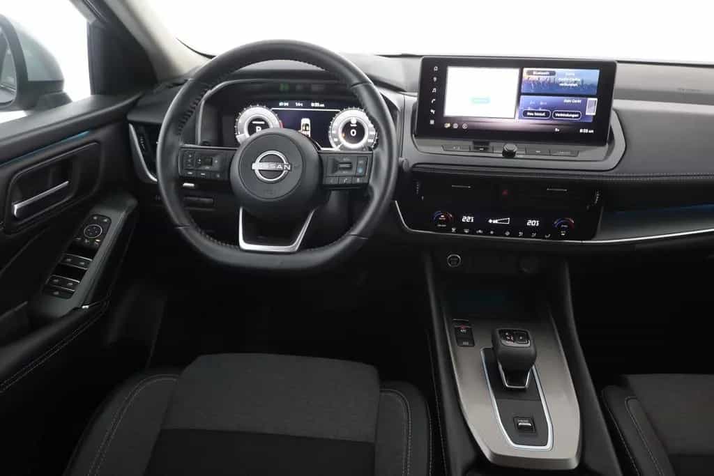 Nissan Qashqai N-Connecta 1.3 Dig-T MHEV Aut. LED ACC 03/2025-photo-9