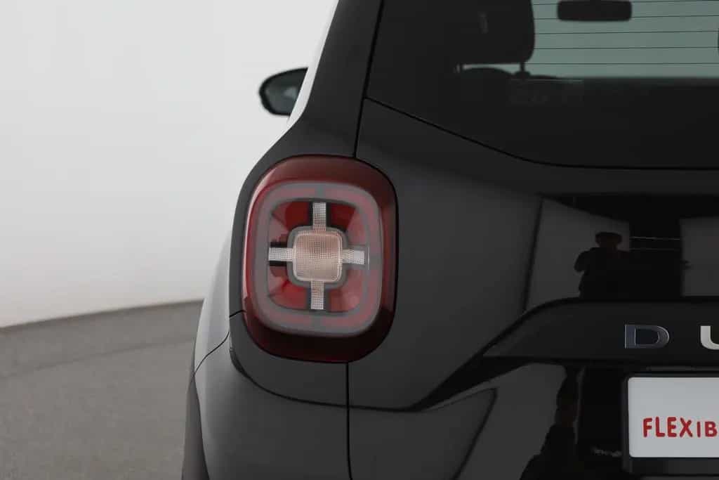 Dacia Duster II 1.3 TCE Adventure LED Navi 360° AHK 02/2019-photo-29