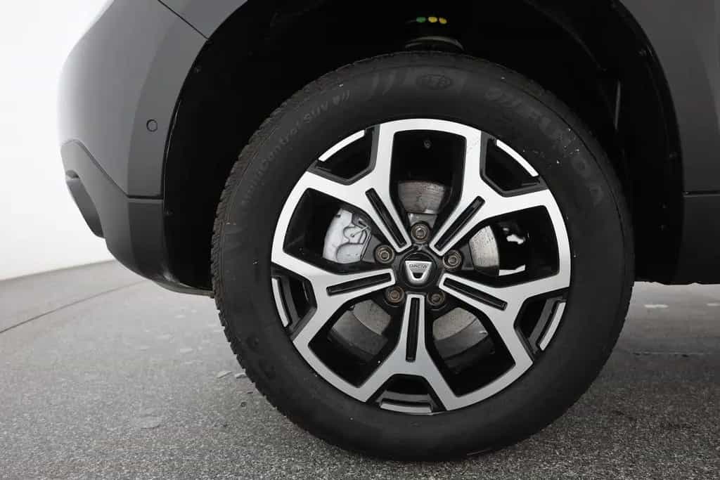 Dacia Duster II 1.3 TCE Adventure LED Navi 360° AHK 02/2019-photo-30