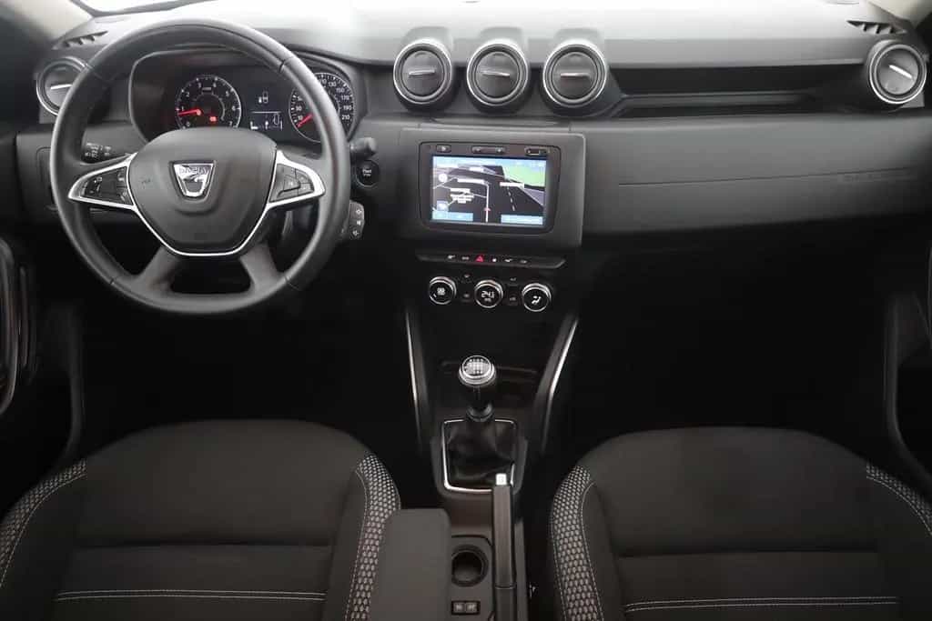 Dacia Duster II 1.3 TCE Adventure LED Navi 360° AHK 02/2019-photo-8