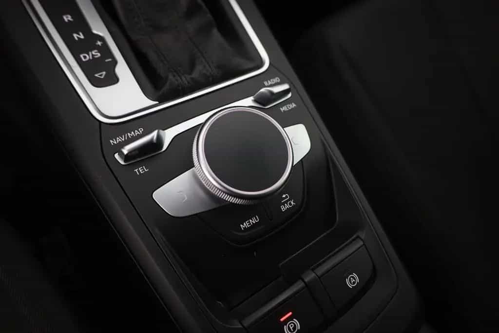 Audi Q2 35 TFSI S-Tronic LED Navi Sitzheizung Kamera 03/2022-photo-13